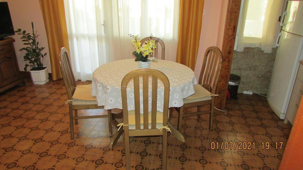 טרוגיר Apartment Tomy מראה חיצוני תמונה